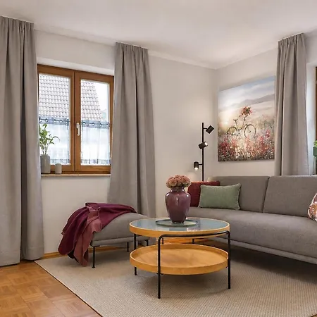 Zur Altmühl Apartment *